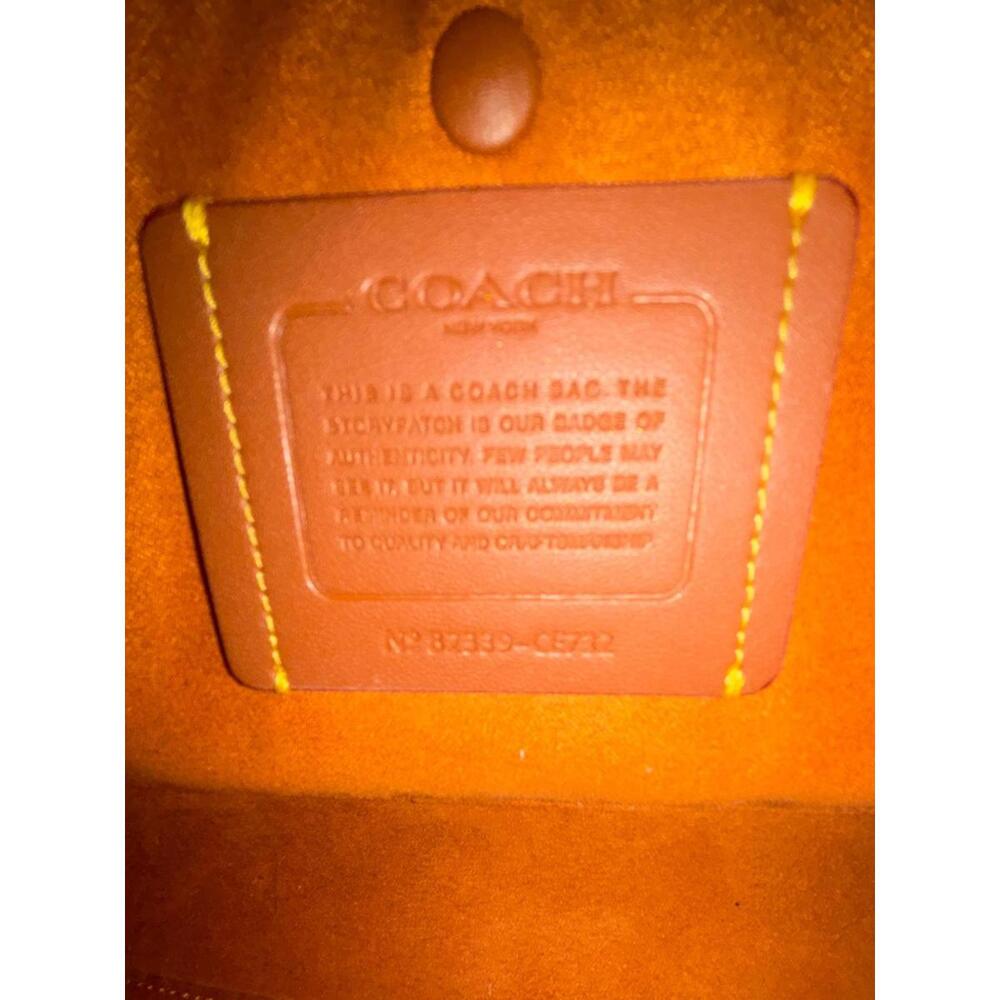 Coach Brooke Carryall 28 in Cognac Pebbled Leather - Picture 2 of 9